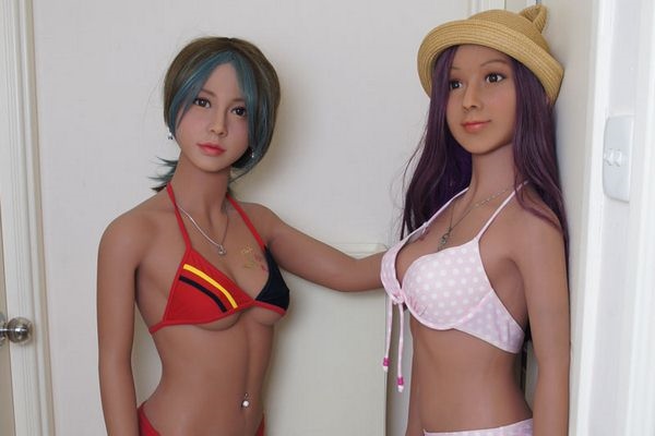 fully customizable silicone sex dolls