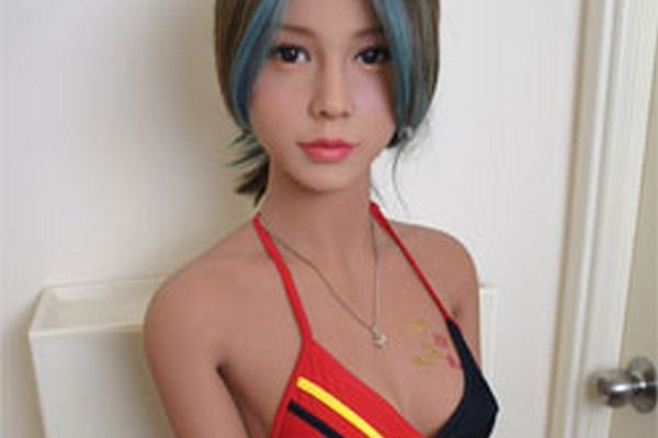 pretty sex doll