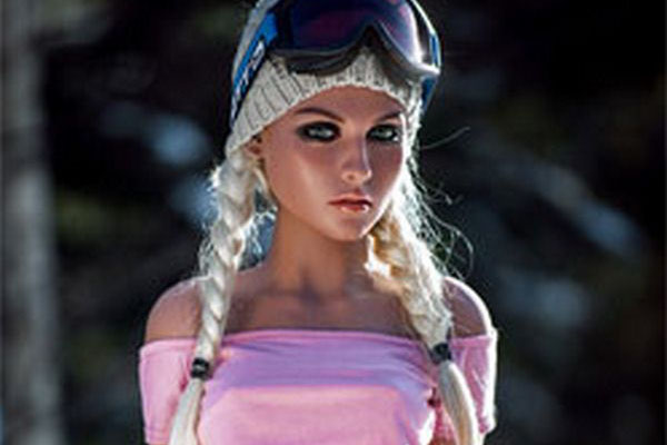 pretty sex doll