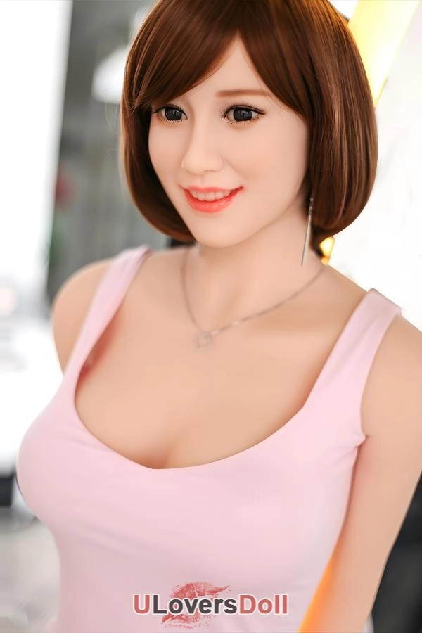 Realistic Japanese Mature Female Sex Doll