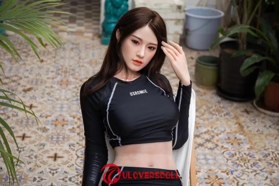 Medium Boobs Asian Real Sex Doll