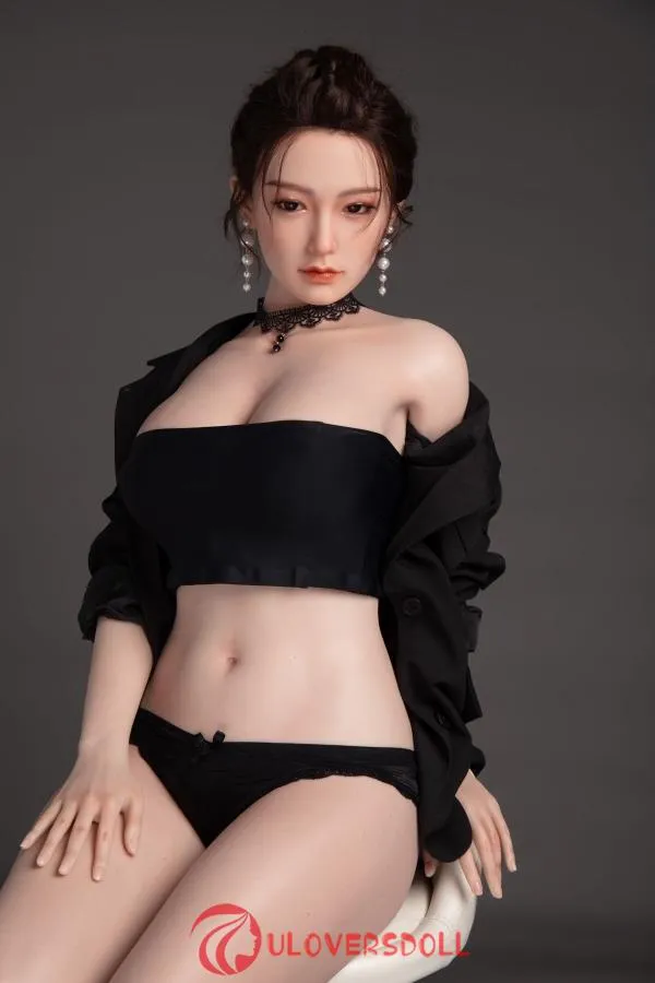 Chinese D-cup Doll