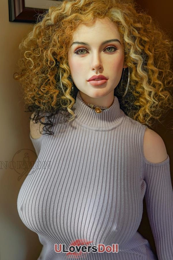 Realistic Enormous Boobs Milf Sex Doll