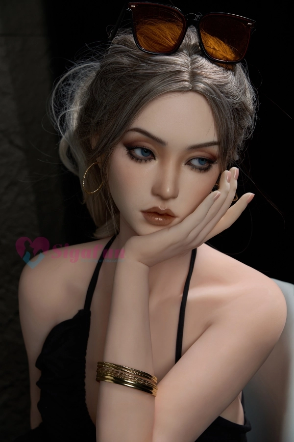 Huge Butt Sex Doll