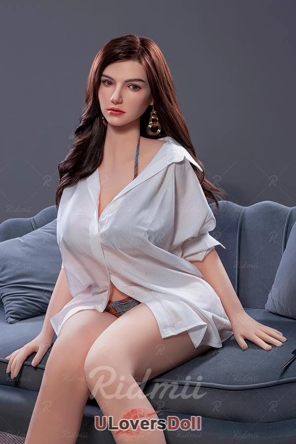 Big Booty Hybrid Doll