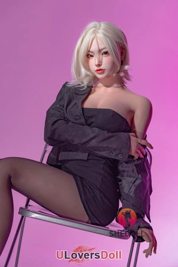 Big Titty USA Doll