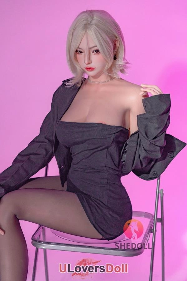 SHE Premium Fuck Doll