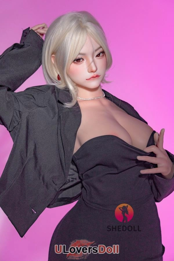 USA E-cup Doll