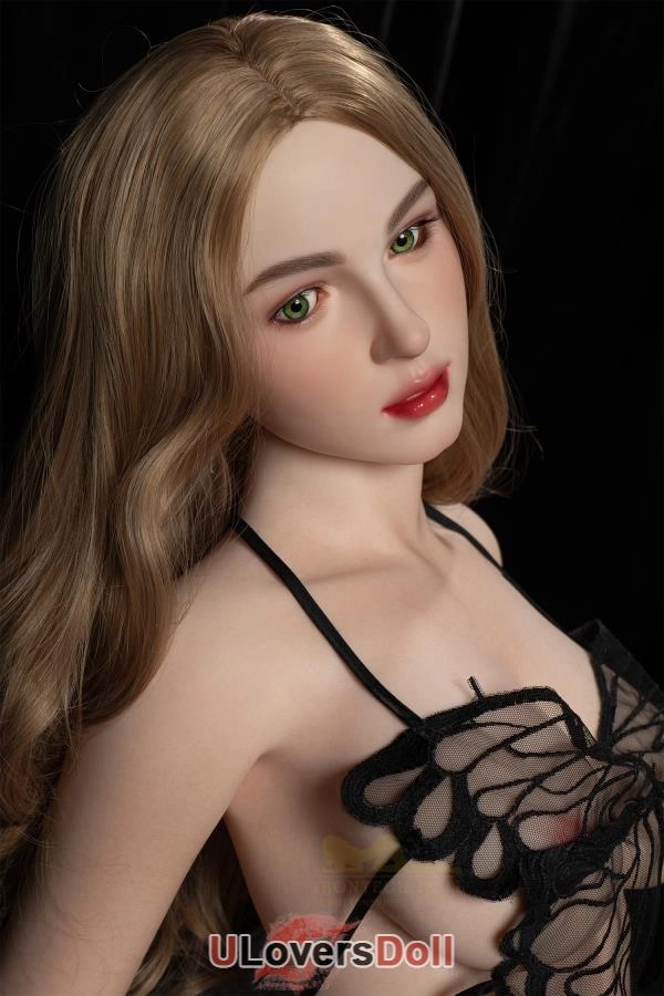 Medium Tits USA Sexdoll