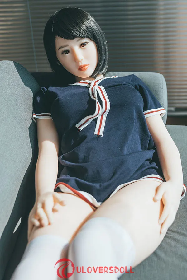 realistic japanese adulte doll