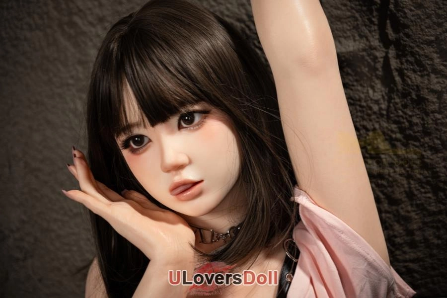 Nia Sex Doll