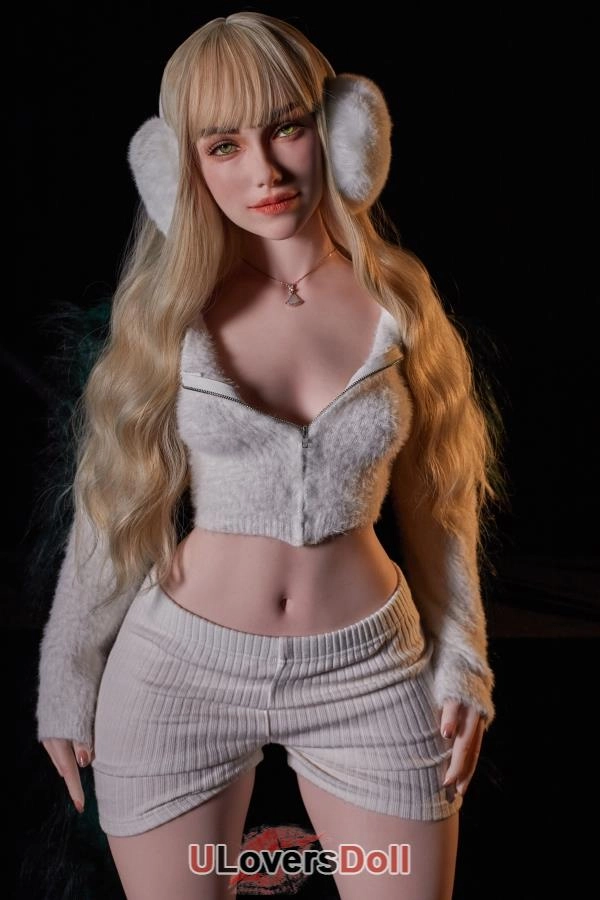 Climax Small Breast Adult Dolls