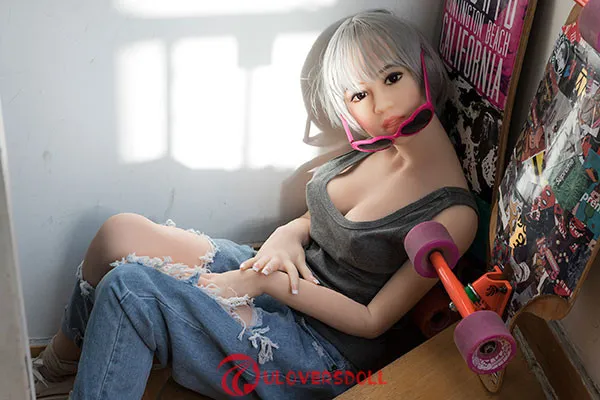 Real Small breast Sex Doll