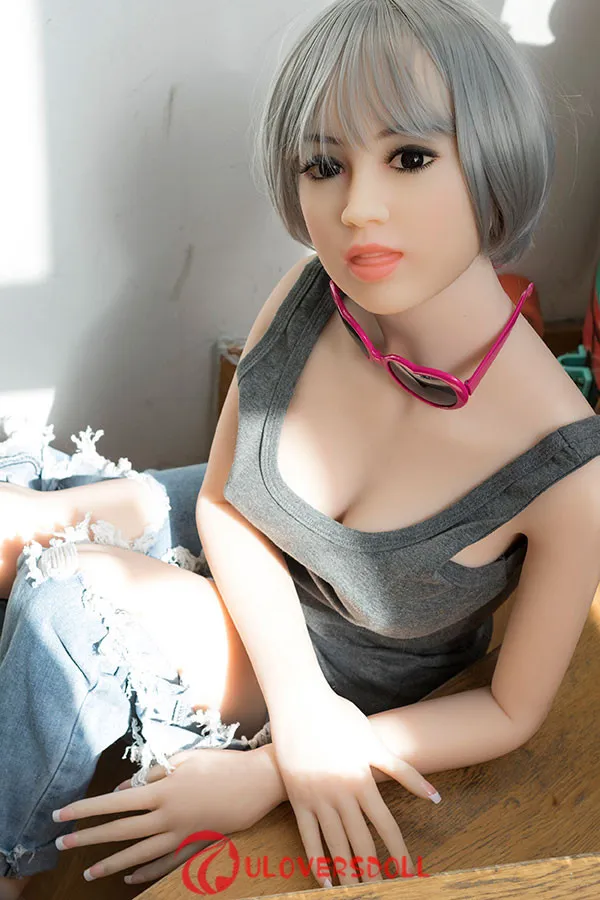 Small breast TPE sex doll