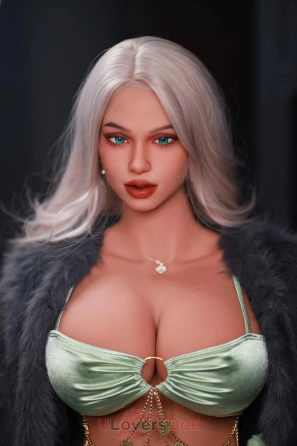 I Cup Gigantic Breasts  Love Doll