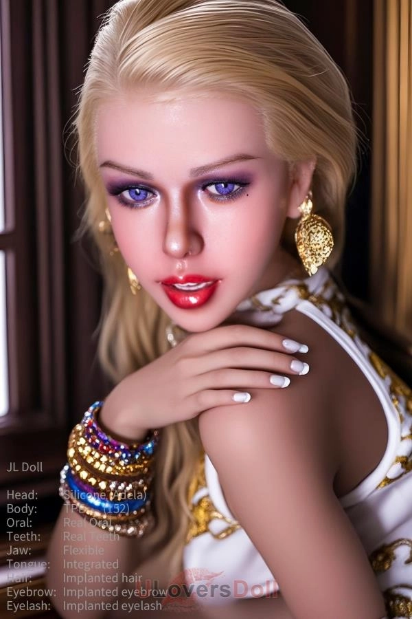 Jarliet Big Titty Dolls