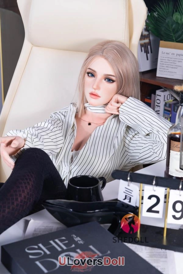 E Cup Big Titty Doll