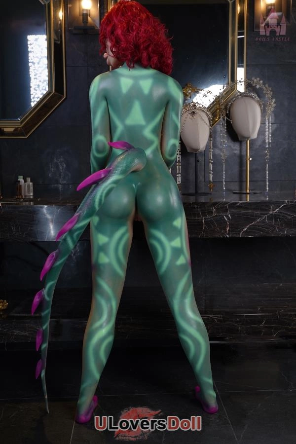 Small Soft Tits Sex Dolls with Dragon Tail