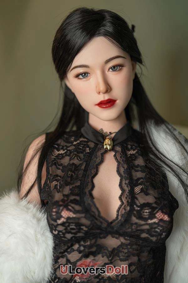 Sexy Asian Sex Doll