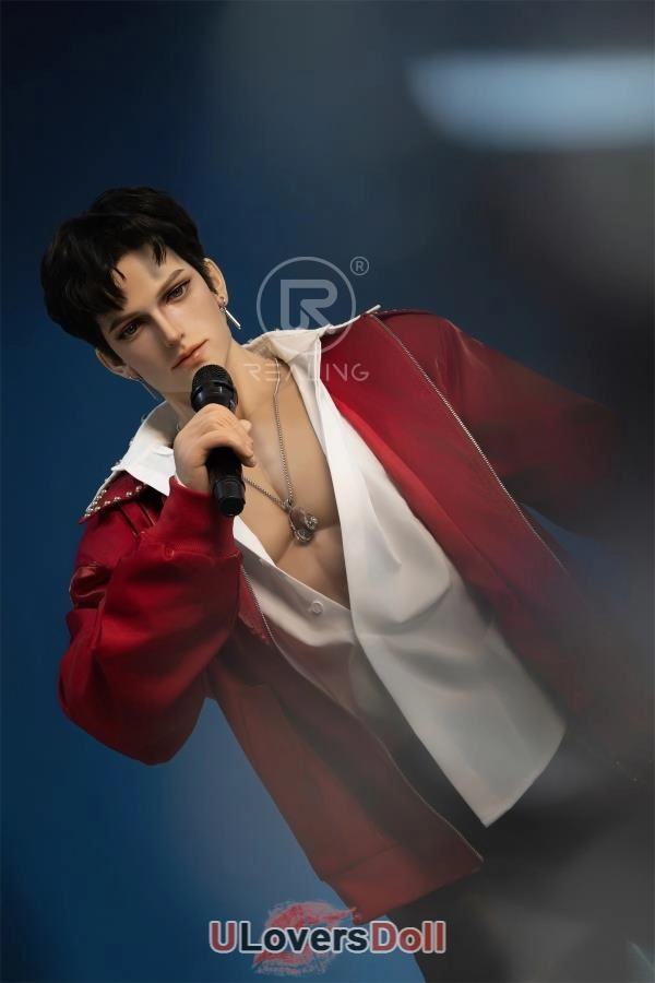 Attractive Love Doll