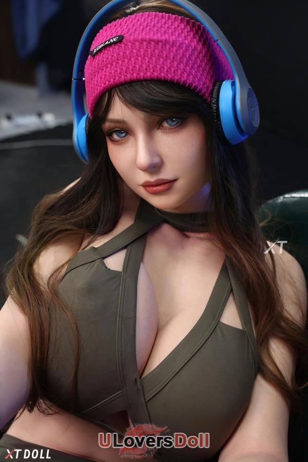 Big Booty Silicone Sex Doll