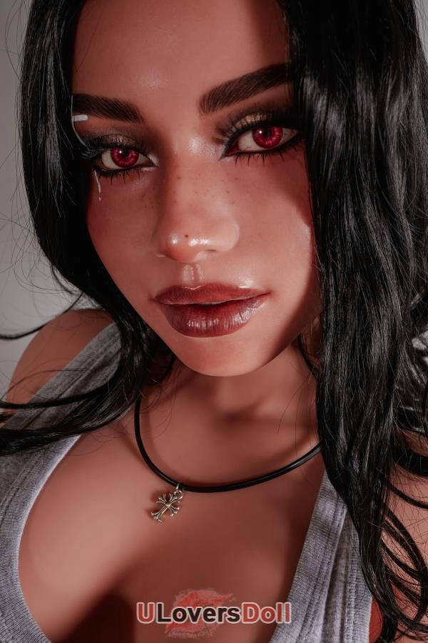 5ft1 Love Dolls