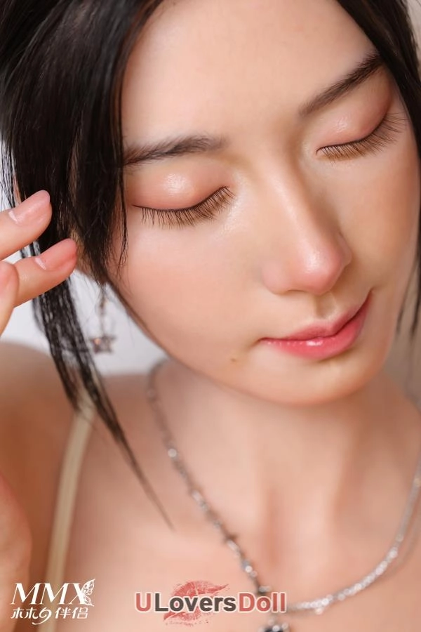 Medium Boobs Love Dolls