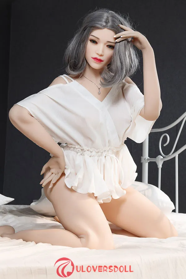 cheap silicone sex dolls 165cm