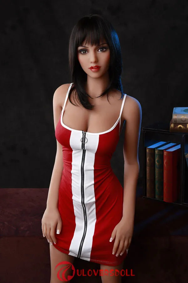 small breast sex doll silicone
