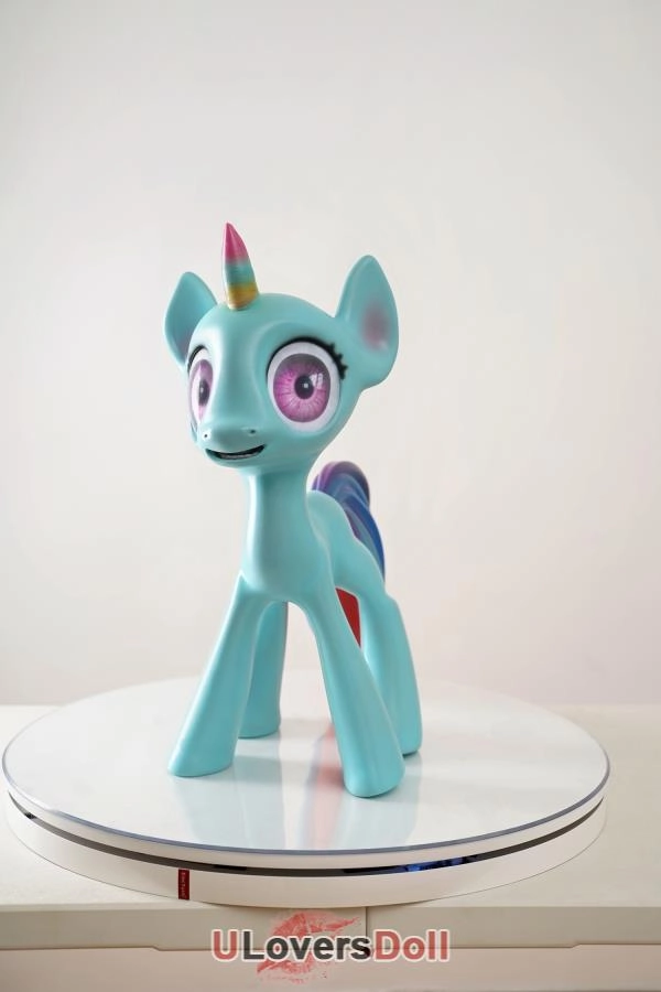 Small Chested Sexdoll