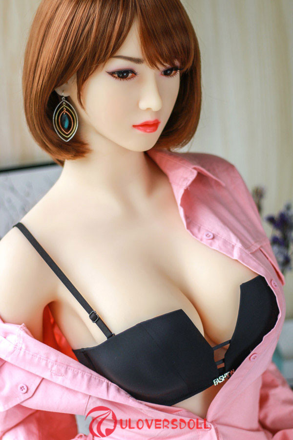 big breast realistic doll