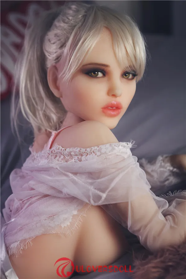 lifelike tpe sex doll