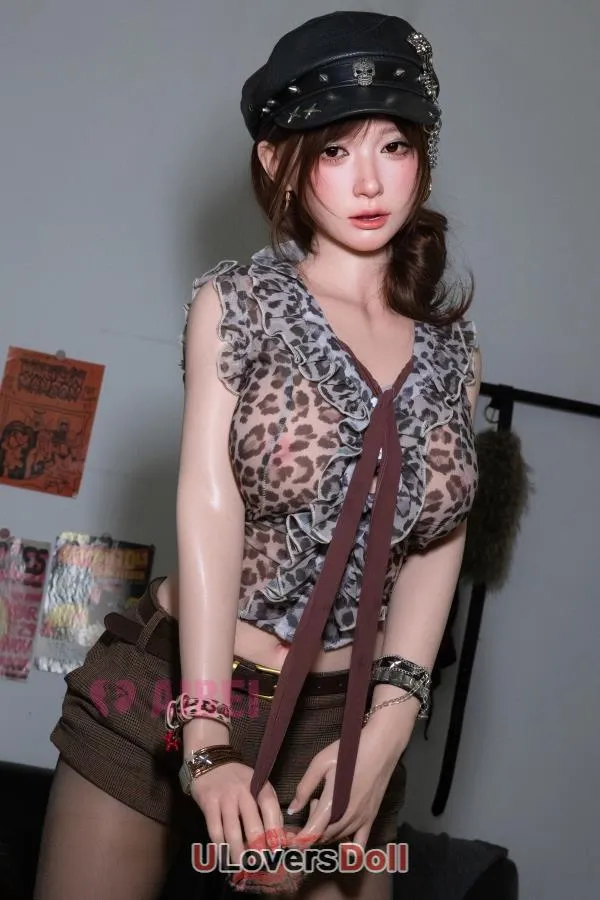sex doll Yuna 2