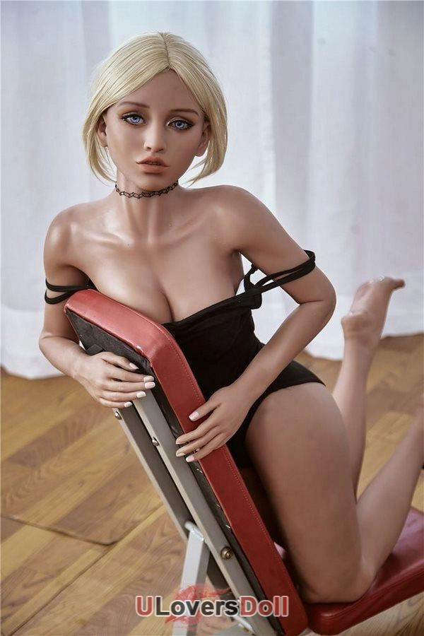 Irontech Adult Sex Doll