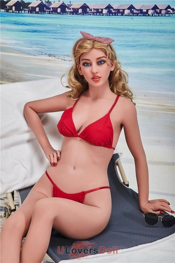 this cute 36kg is a life size sex doll