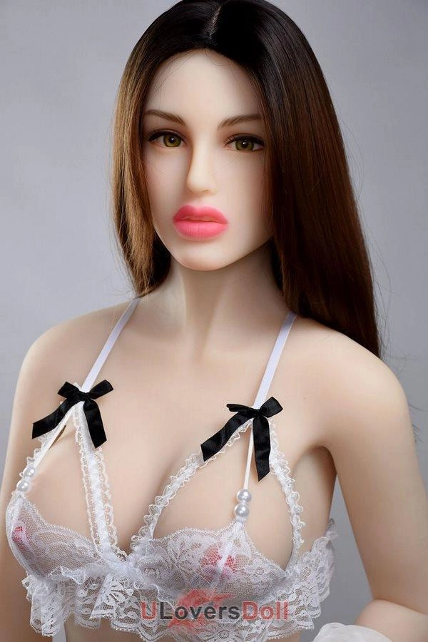 2019 May lovely sexy doll