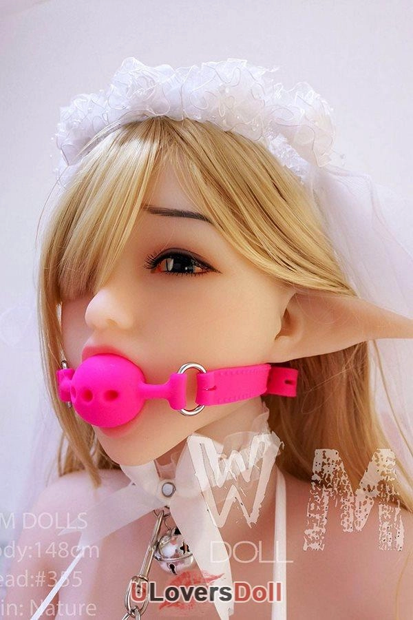 realistic sex doll