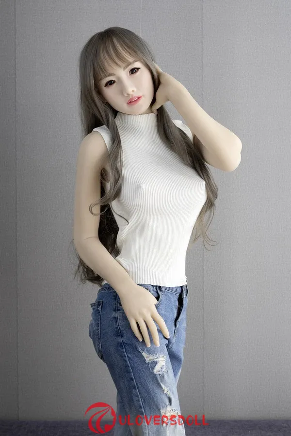 lifelike tpe sex doll