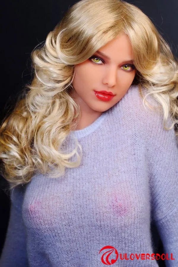 big breasts sex doll