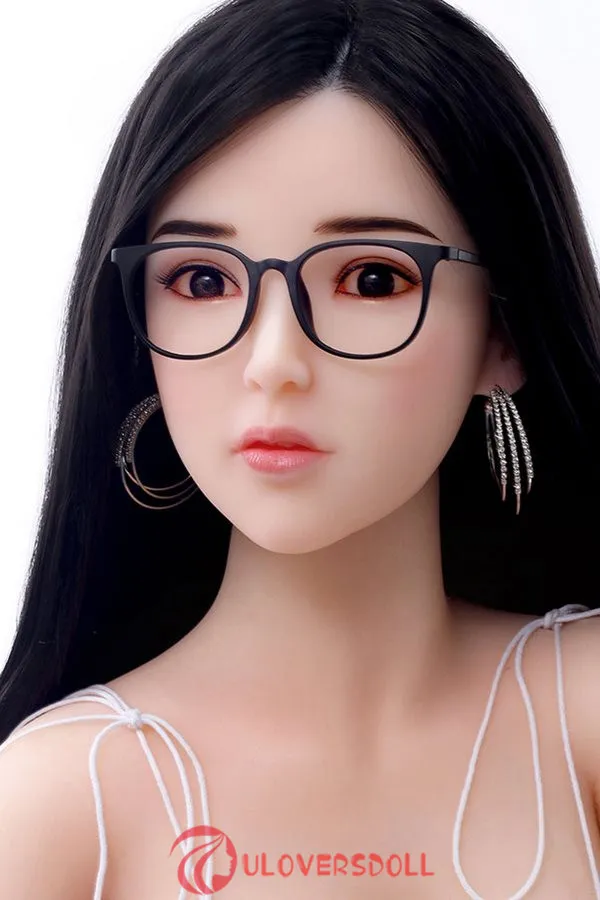 small chested sex doll