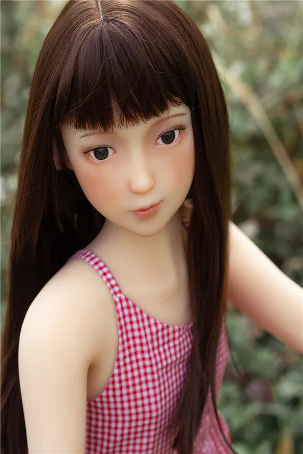 small boobs sex doll