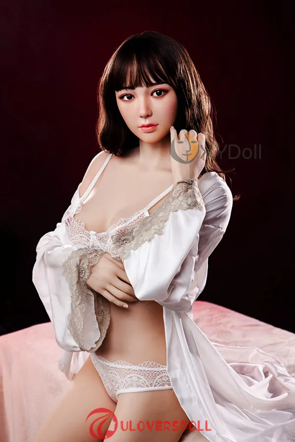 huge boobs sex doll