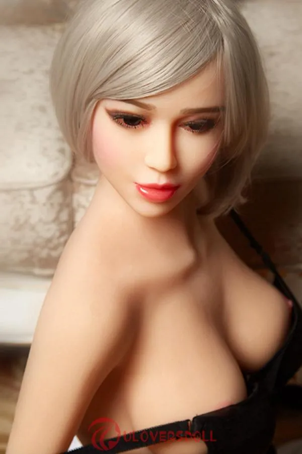 165cm F-cup 6YE real doll Jaiden