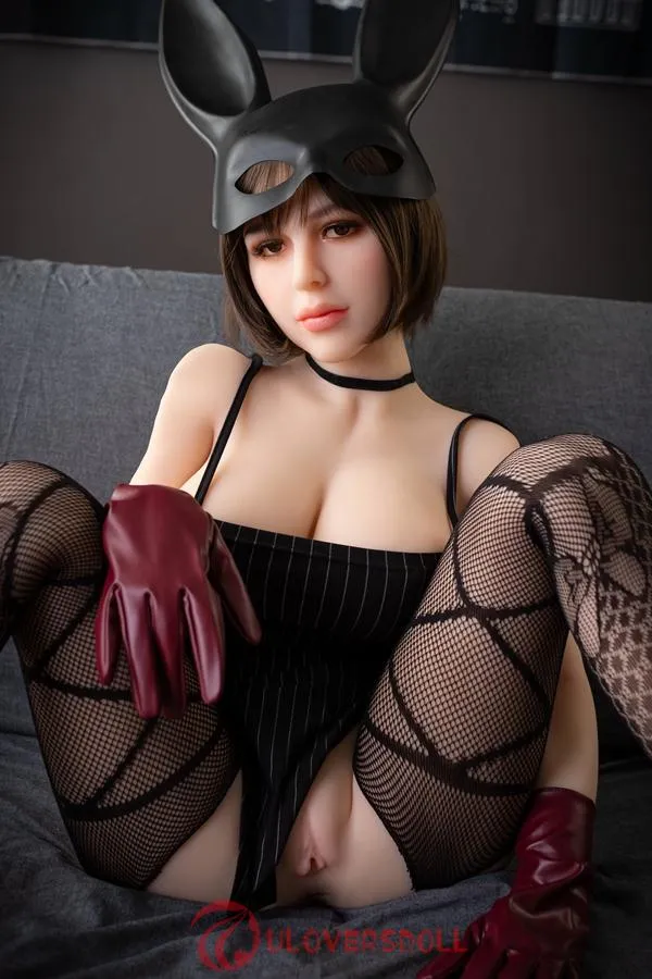 160cm (5ft3) Medium chest 6YE sexy doll Skyla