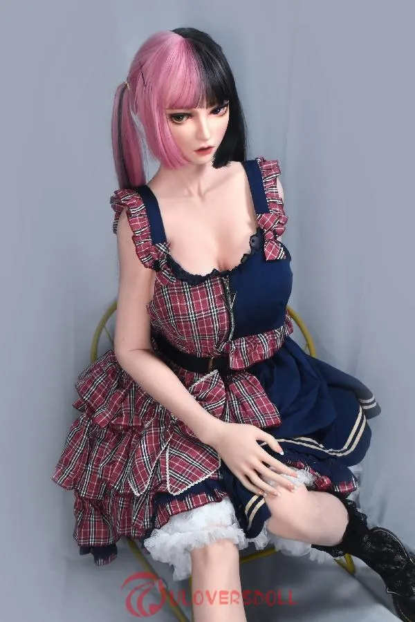 small breast sex doll