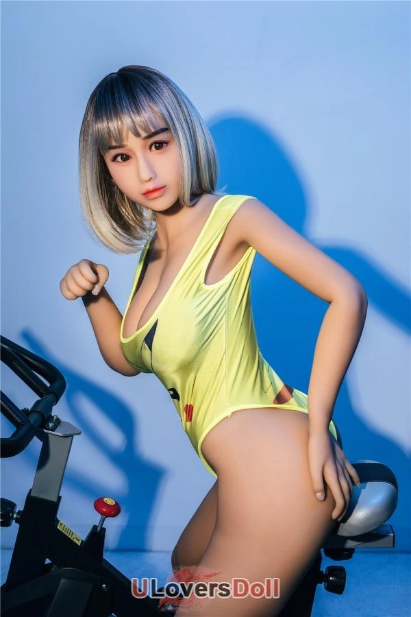 5ft3 Love Dolls