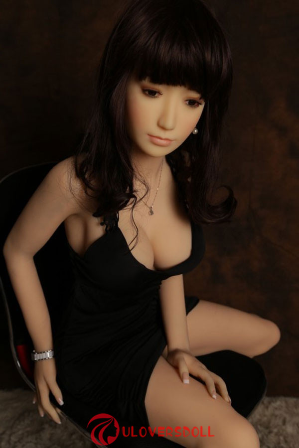Elsie : 142cm round big breasts japanese adult size sexdoll