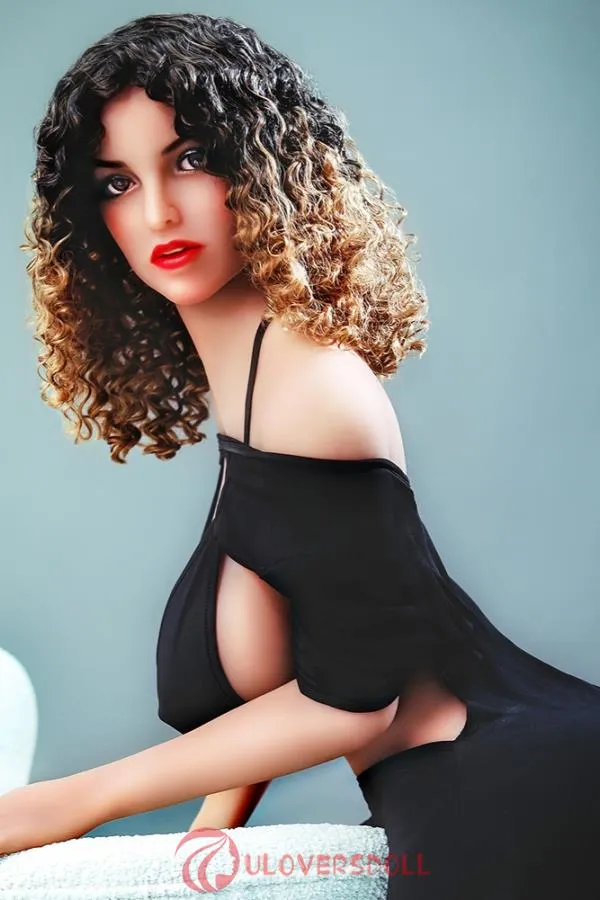 love dolls for women