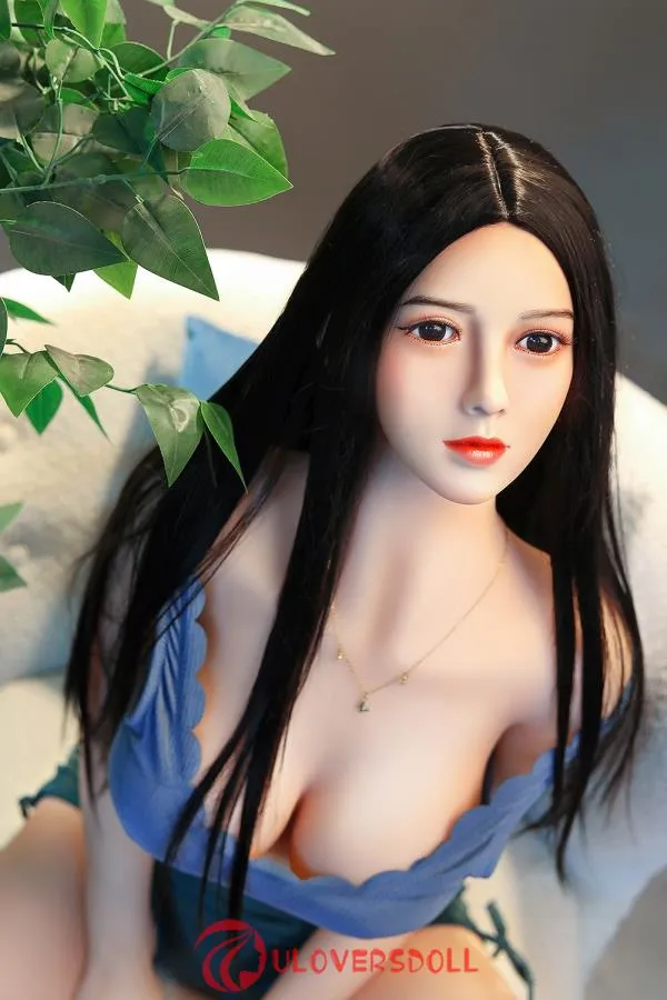 Huge Boobs Doll