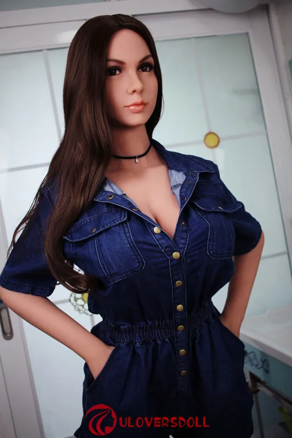 realistic adult sex doll